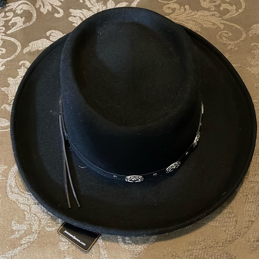 New hat size XL by Jaxon & James